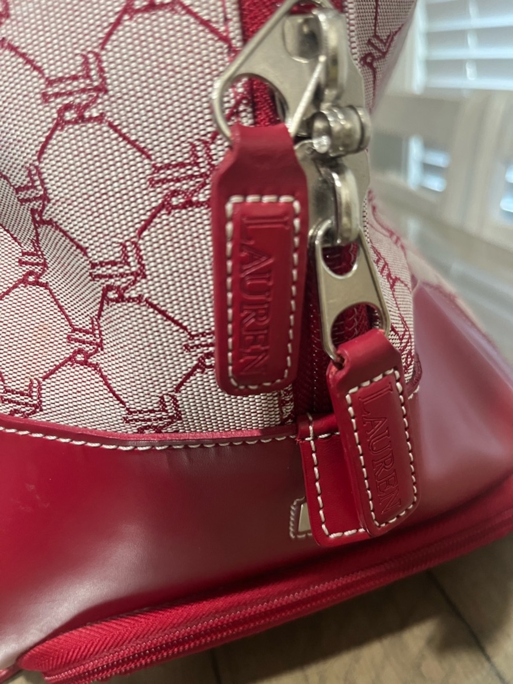 Ralph Lauren Patterned Travel Duffle Wheelie Bag - Picture 9 of 13